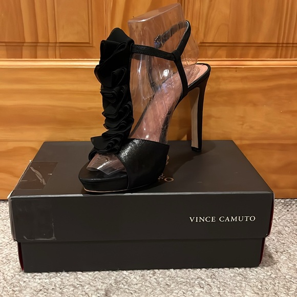 Vince Camuto Miston Ruffle Heels - Picture 2 of 12